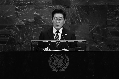 9月23日,在联合国总部,韩国总统李在明在第80届联合国大会一般性辩论上发言。新华社发